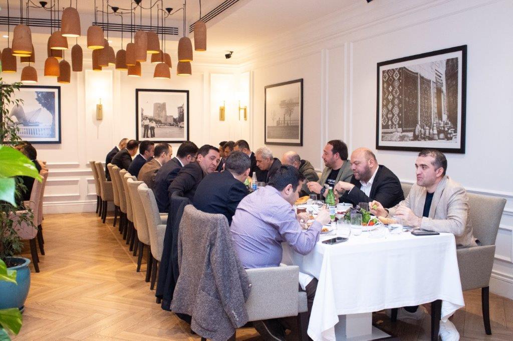 "NORM" ASC MƏTBUAT NÜMAYƏNDƏLƏRİ ÜÇÜN İFTAR SÜFRƏLƏRİ TƏŞKİL EDİB