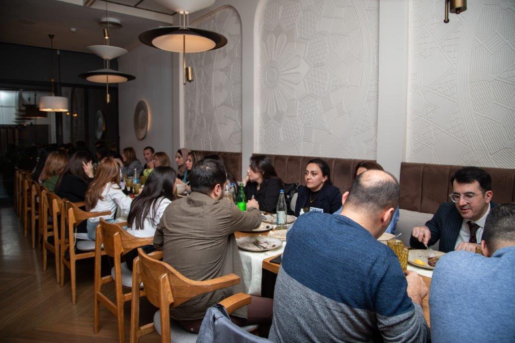 "NORM" ASC MƏTBUAT NÜMAYƏNDƏLƏRİ ÜÇÜN İFTAR SÜFRƏLƏRİ TƏŞKİL EDİB